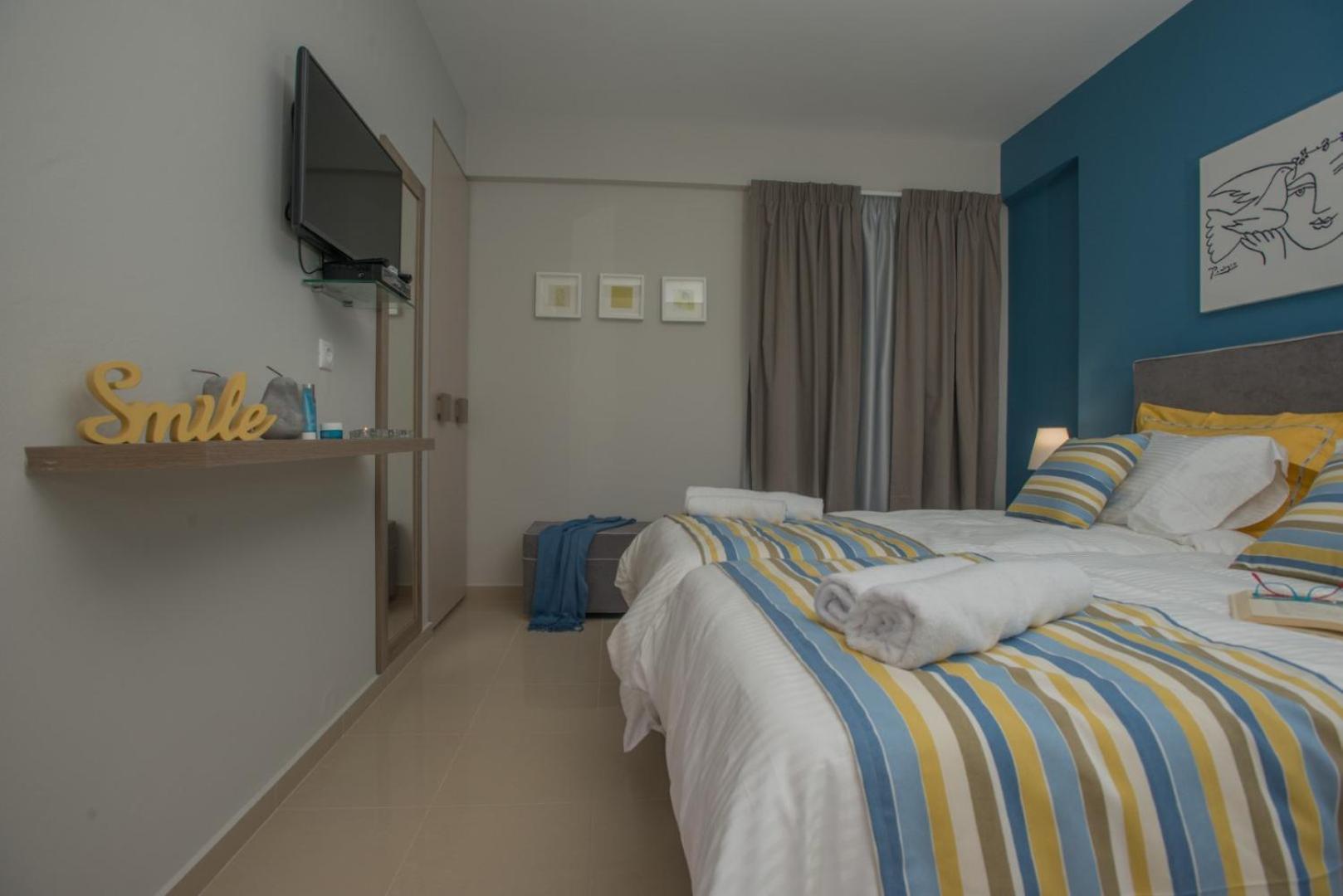 Athina Residence Lentas Bagian luar foto