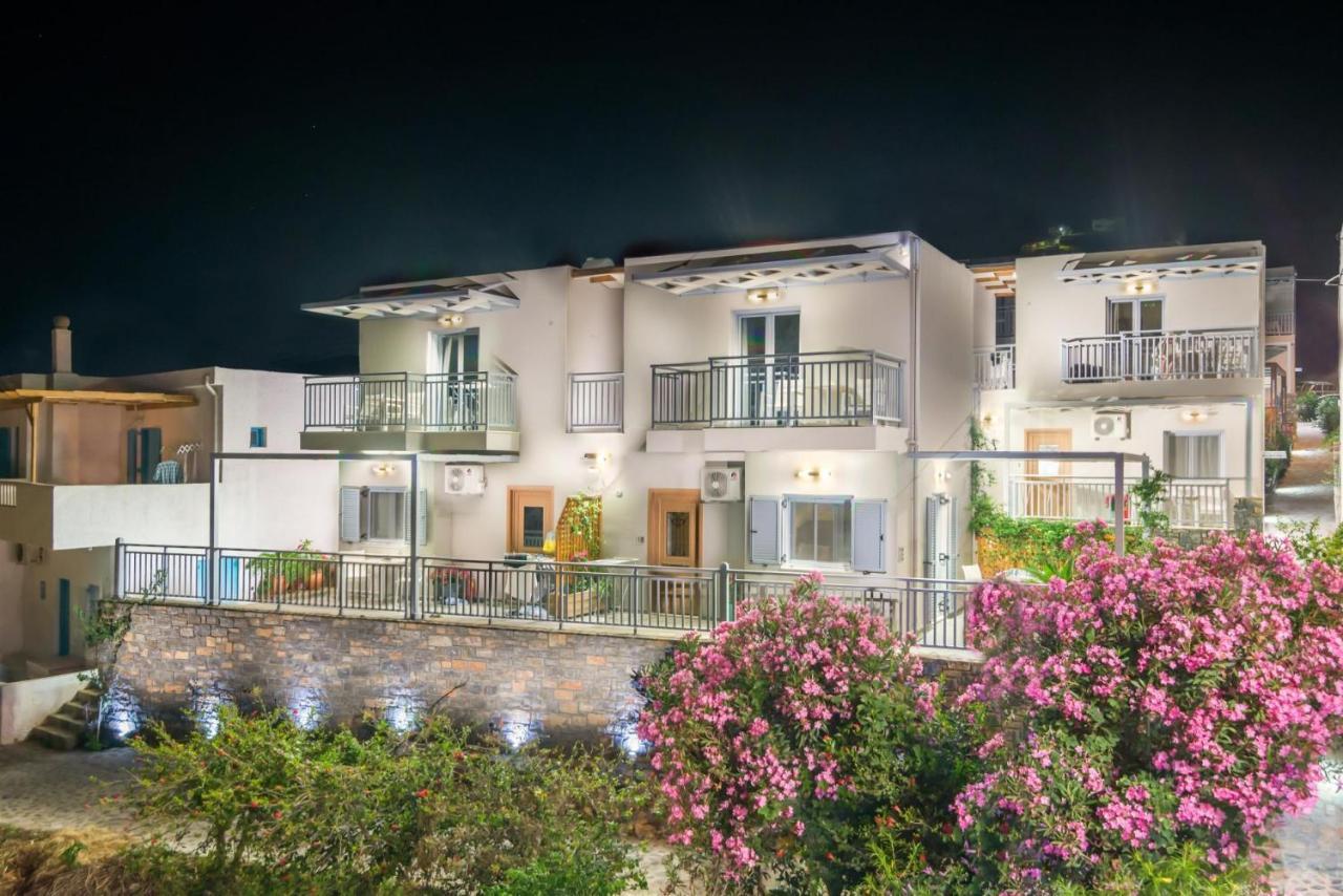Athina Residence Lentas Bagian luar foto